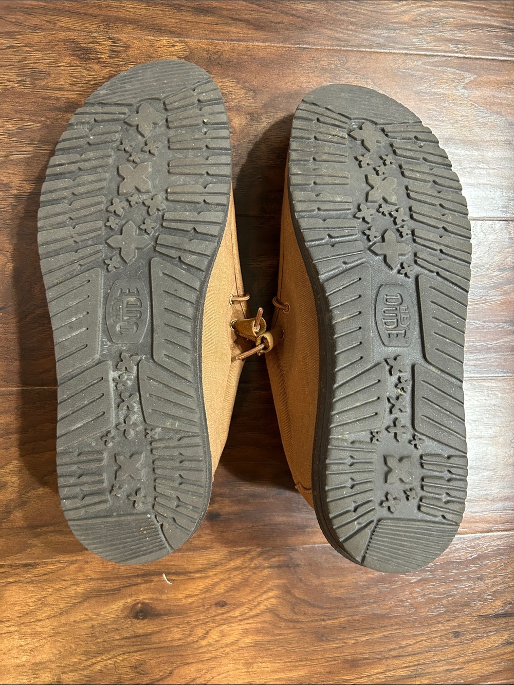 Hey Dude Men’s Casual Slip-On Loafers in Light Brown size 12. Like New! - Picture 3 of 4